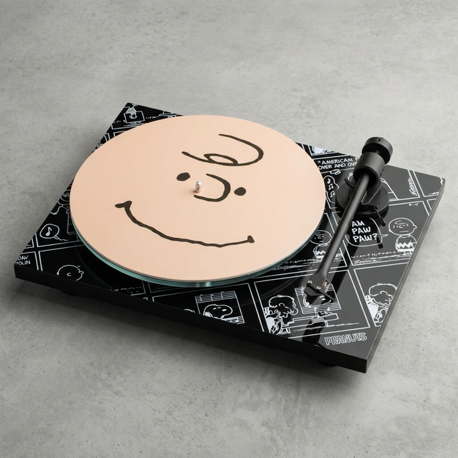 Pro-Ject ART-PEANUTS Turntable (OM10) – Tornamesa Edición Especial
