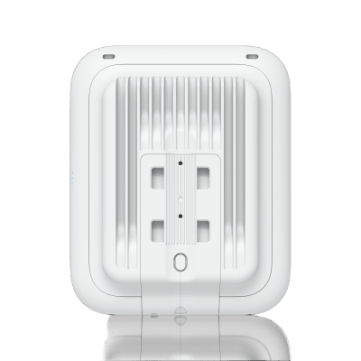Access Point UniFi WiFi U7 Outdoor WiFi 7 802.11be Doble Banda, MU-MIMO 2x2 en Cada Banda, Puerto de 2.5 GbE, Antena Sectorial Integrada de 90° en 2.4 GHz y 45° en 5 GHz, Conectores para Antenas Omnidireccionales (incluidas), No Incluye Inyector P